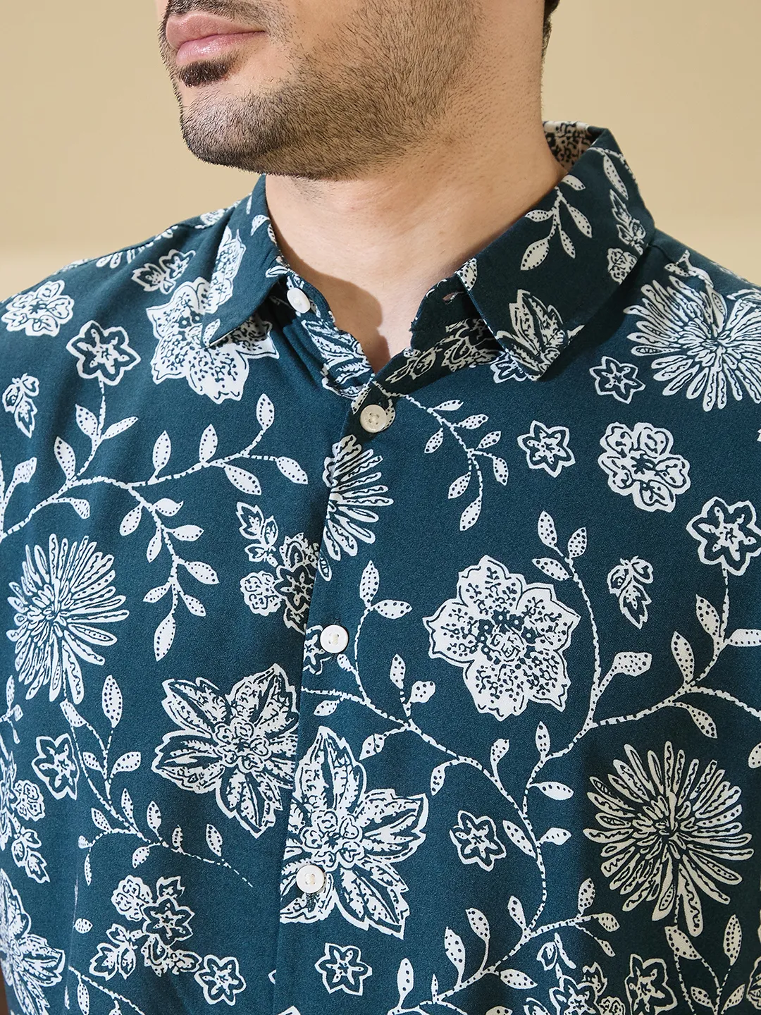 Green Regular Fit Regular Collar Men's Shirt by Being Human Clothing - Image 5