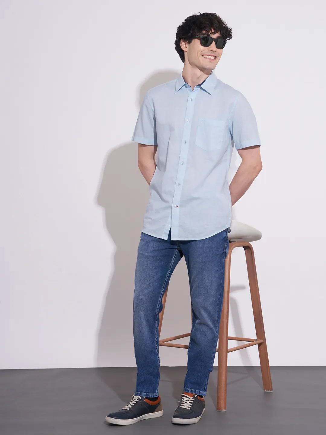 Blue Moderno Fit Regular Collar Short Sleeves Cotton Blend Men's Shirt by Being Human Clothing - Image 4