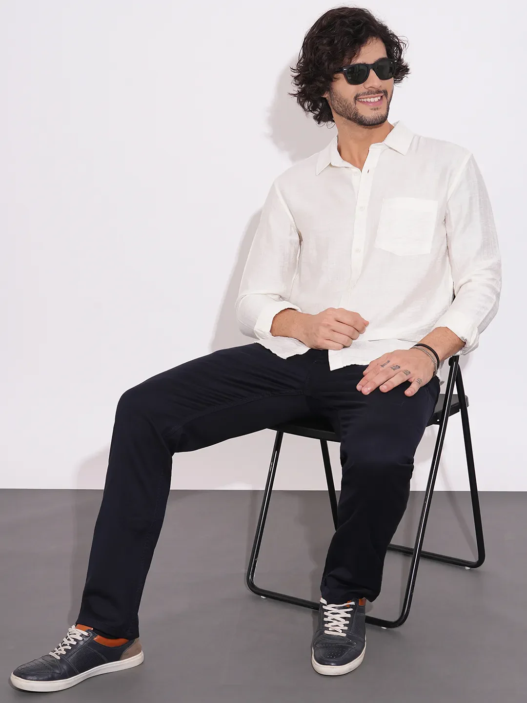White Moderno Fit Regular Collar Long Sleeves Cotton Blend Men's Shirt by Being Human Clothing - Image 4