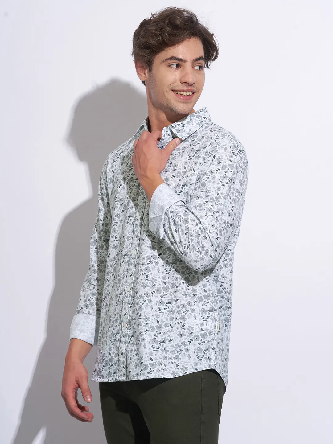 White Moderno Fit Regular Collar Long Sleeves Cotton Men's Shirt by Being Human Clothing - Image 2